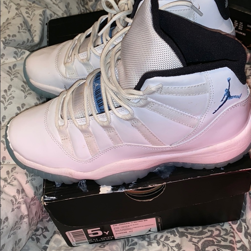 Grade school Jordan retro 11